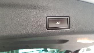 Seat Alhambra 2.0 TDI 16V MPV  AUT DSL 1.968CC 103KW 140PK picture 9