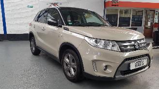 skadebil auto Suzuki Vitara 1.6 16V VVT SUV  BENZ 1.586CC 88KW 120PK 2016/6