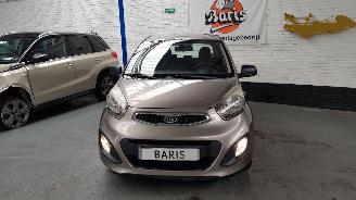 Kia Picanto 1.0 CVVT Comfort Pack picture 2