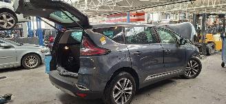 Renault Espace 1.8 TCe Intens 7P picture 3