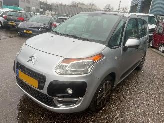 Coche accidentado Citroën C3 Picasso 1.4 VTi Seduction BJ 2010 127054 KM 2010/6