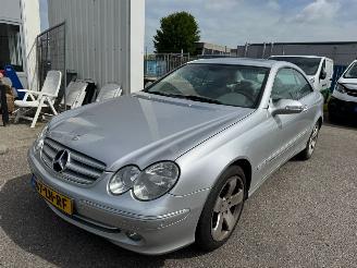Coche accidentado Mercedes CLK Coupé 240 Elegance AUTOMAAT BJ 2003 315.000 KM 2003/1