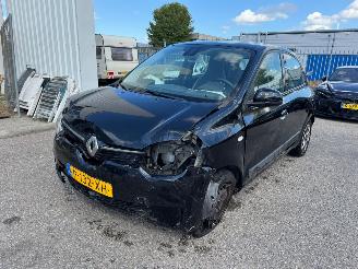 Avarii autoturisme Renault Twingo Z.E. R80 Collection AUTOMAAT 2022/6