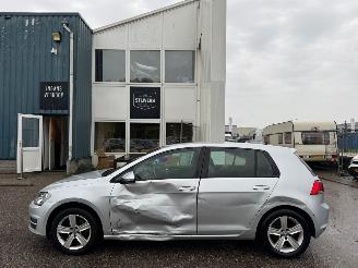 Volkswagen Golf 1.2 TSI Highline picture 2