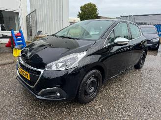 Coche accidentado Peugeot 208 1.2 PureTech Allure BJ 2018 91.495 KM 2018/8