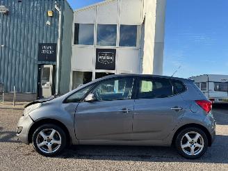 Hyundai Ix20 1.4i i-Vision BJ 2011 148.836 KM picture 2