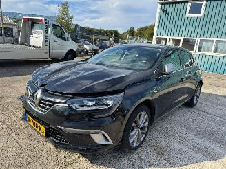 Voiture accidenté Renault Mégane 1.2 TCe GT-Line 2016/9