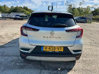 Renault Captur 1.0 TCe 90 Intens picture 4
