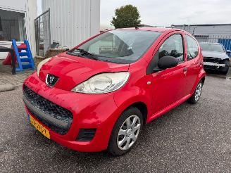 Schadeauto Peugeot 107 1.0-12V XR 2009/9