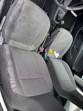 Volkswagen Up! 1.0 move up! BlueMotion picture 14