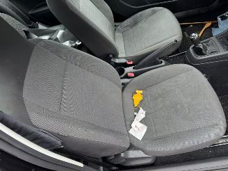 Volkswagen Up! 1.0 move up! BlueMotion picture 16
