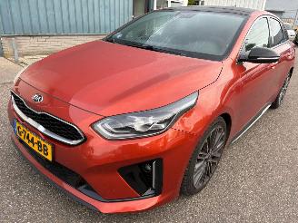 Coche accidentado Kia Proceed 1.4 T-GDI GT-PlusLine AUTOMAAT 2019/8