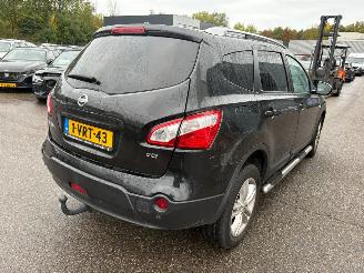 Nissan Qashqai+2 2.0 dCi Optima picture 6