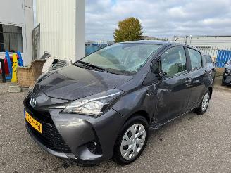 škoda osobní automobily Toyota Yaris Toyota Yaris 1.5 Hybrid Active AUTOMAAT 2020/2