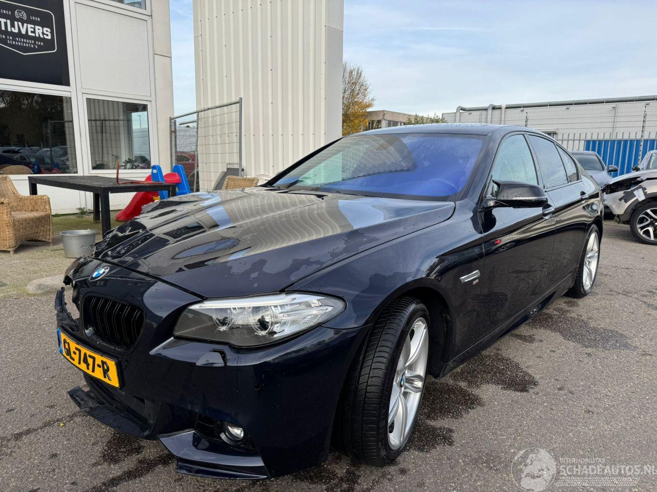 BMW 5-serie 520i High Executive AUTOMAAT
