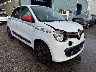 Schadeauto Renault Twingo 1.0 SCe Collection 2017/11