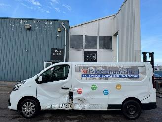 Renault  2.0 dCi 120 T29 L2H1 Work Edition picture 2