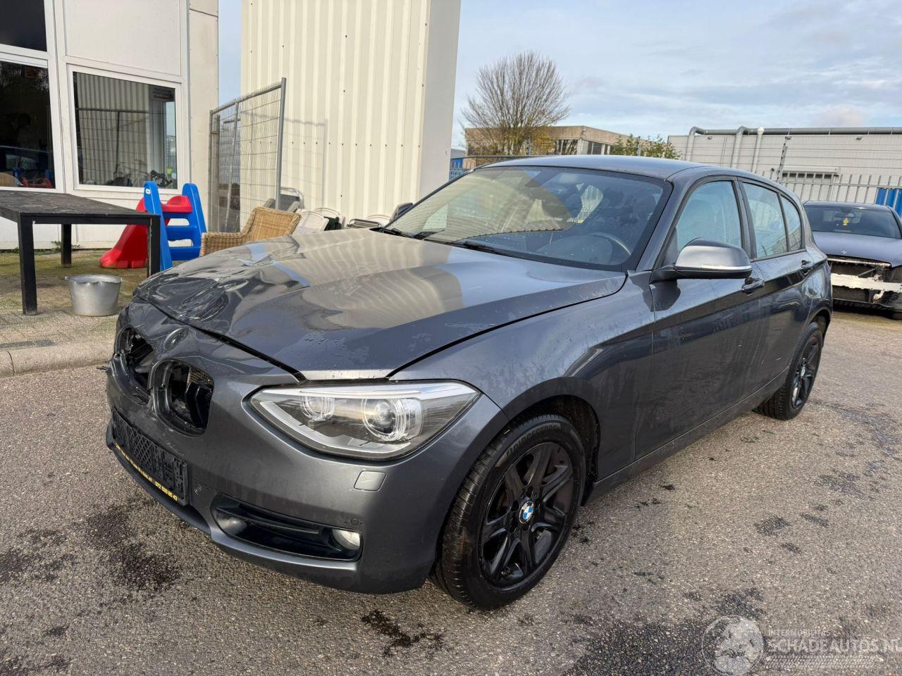 BMW 1-serie 116i Business AUTOMAAT