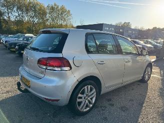 Volkswagen Golf 1.6 TDI Comfortline BlueMotion AUTOMAAT picture 5