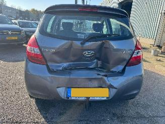 Hyundai I-20 1.2i i-Motion picture 4