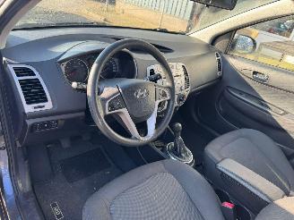 Hyundai I-20 1.2i i-Motion picture 11