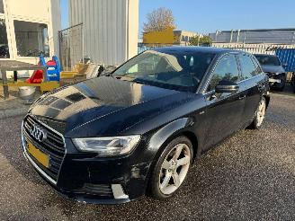 skadebil auto Audi A3 Sportback 1.0 TFSI Sport Lease Edition 2016/12