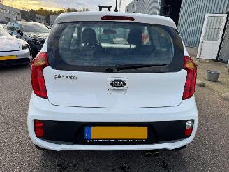 Kia Picanto 1.0 CVVT picture 4