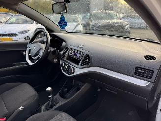 Kia Picanto 1.0 CVVT picture 14