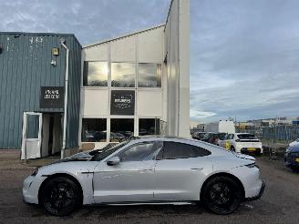 Porsche Taycan 4S Performance 84 kWh 360 KW 489 PK picture 2