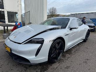 Avarii autoturisme Porsche Taycan 4S Performance 84 kWh 360 KW 489 PK 2021/6