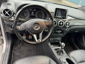 Mercedes B-klasse 180 Ambition picture 12