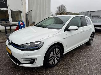 damaged passenger cars Volkswagen e-Golf E-DITION 2020/12
