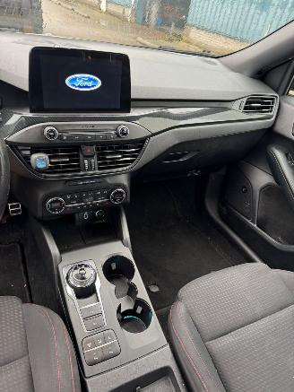 Ford Focus Wagon 1.5 EcoBoost ST Line Business AUTOMAAT picture 12