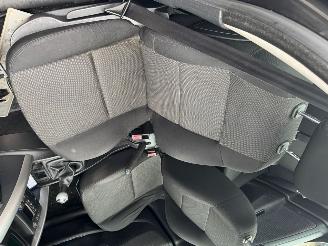 Peugeot 207 1.4 VTi XS picture 12