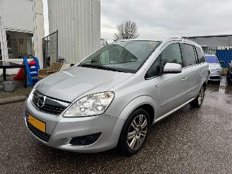 krockskadad bil auto Opel Zafira 1.8 Cosmo AUTOMAAT 2010/9