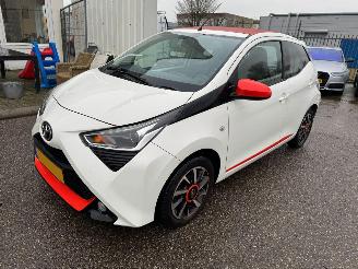 Coche accidentado Toyota Aygo 1.0 VVT-i x-cite BJ 2019 50.148 KM 2019/9