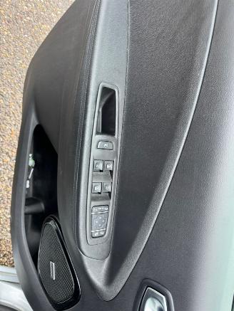 Renault Zoé R135 AUTOMAAT Edition One 52 kWh BJ 2020 89.283 KM picture 11