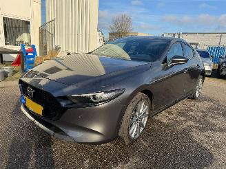 Schadeauto Mazda 3 2.0 AUTOMAAT e-SkyActiv-G M Hybrid 122 Comfort met Bose BJ 2020 113.480 KM 2020/5