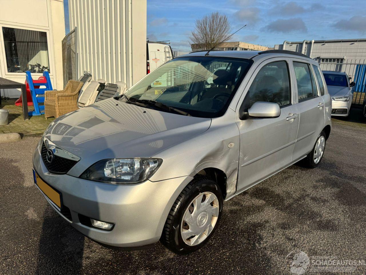 Mazda 2 1.4 Exclusive BJ 2002 129.118 KM