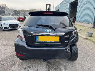 Toyota Yaris 1.5 Full Hybrid Dynamic AUTOMAAT picture 4