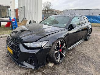 damaged passenger cars Audi A6 Avant RS 6 TFSI quattro 2020/9