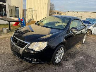 Damaged car Volkswagen Eos 2.0-16v FSI 2007/5