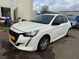 krockskadad bil auto Peugeot 208 1.2 PureTech Active BJ 2022 74555 KM 2022/6