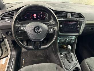 Volkswagen Tiguan 1.5 TSI AUTOMAAT BUSINESS R LINE picture 11