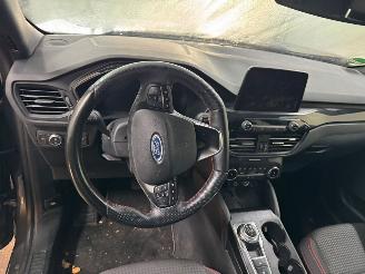 Ford Kuga 2.5 AUTOMAAT PHEV ST-Line BJ 2023 130.021 KM picture 13