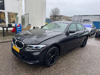 Avarii autoturisme BMW 3-serie 330e AUTOMAAT BJ 2025 BJ 2025 6.850 KM 2025/10