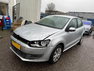 skadebil auto Volkswagen Polo 1.4-16V Comfortline BJ 2009 200.000 KM 2009/10
