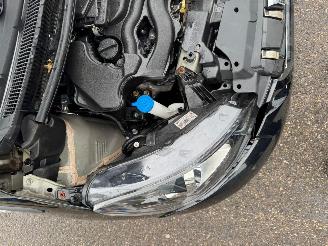 Peugeot 108 1.0 e-VTi Active BJ 2021 97.570 KM picture 14