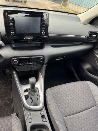 Toyota Yaris 1.5 Hybrid Dynamic AUTOMAAT BJ 2023 39.373 KM picture 9