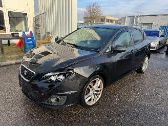 krockskadad bil auto Seat Ibiza 1.4 TSI FR AUTOMAAT BJ 2012 210.000 KM 2012/2